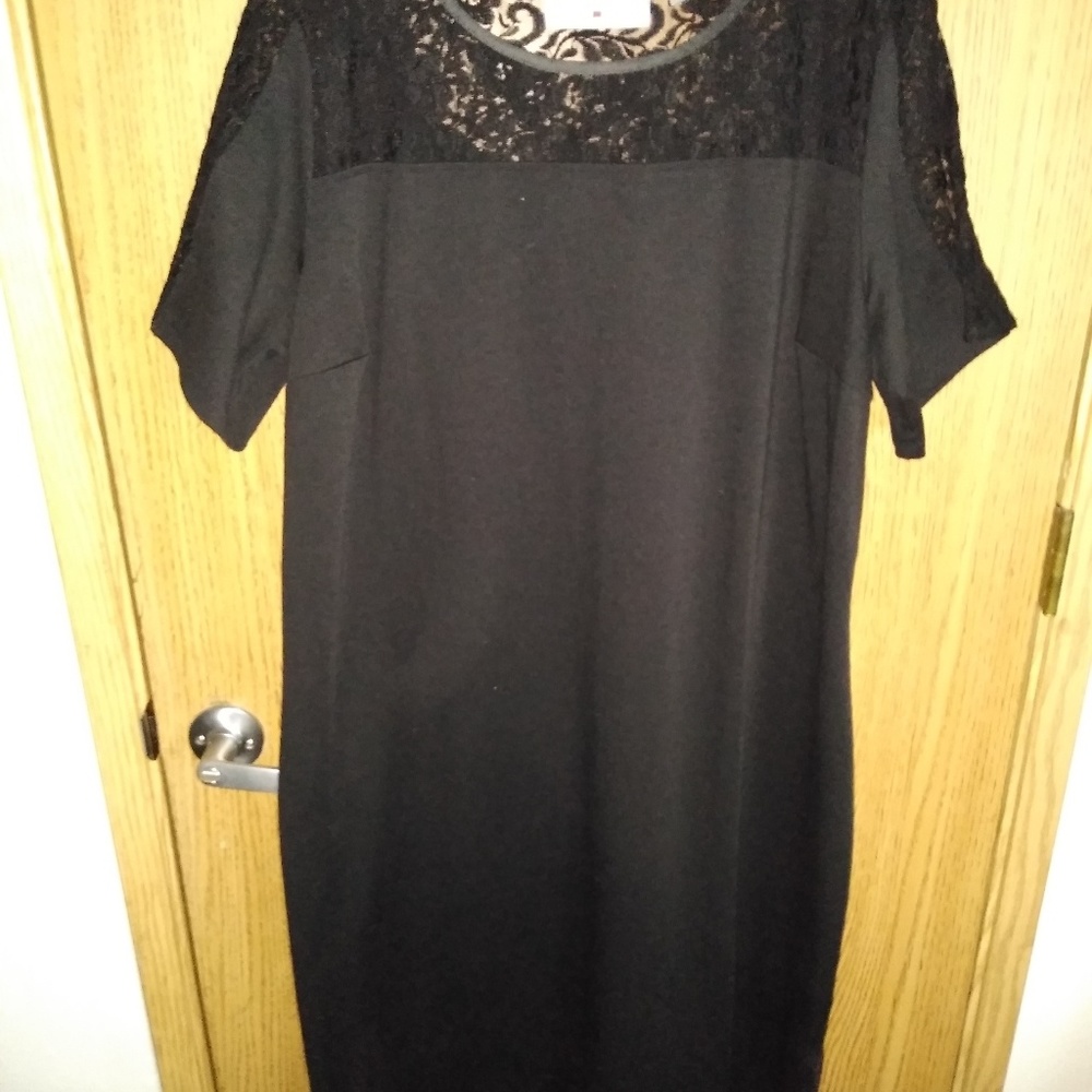 Avenue dress